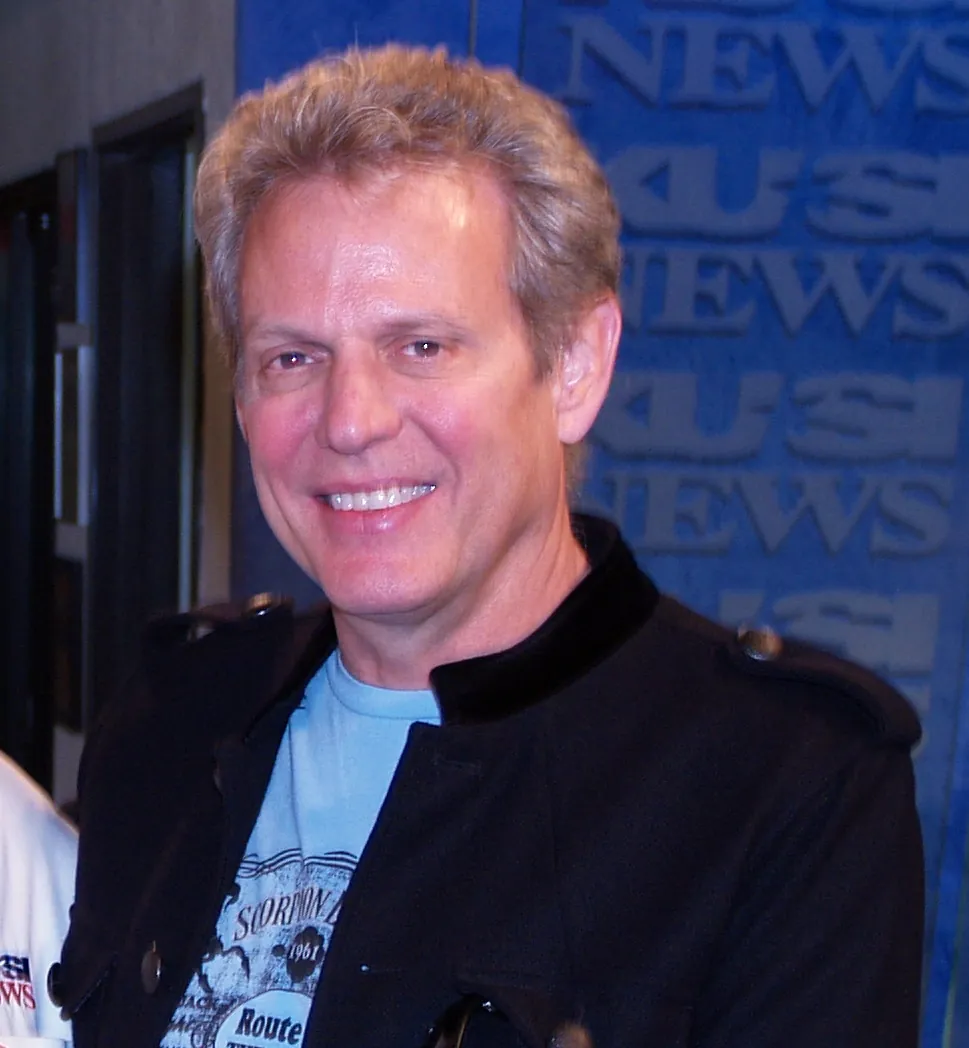 Don Felder at a 2009 television-station visit in San Diego